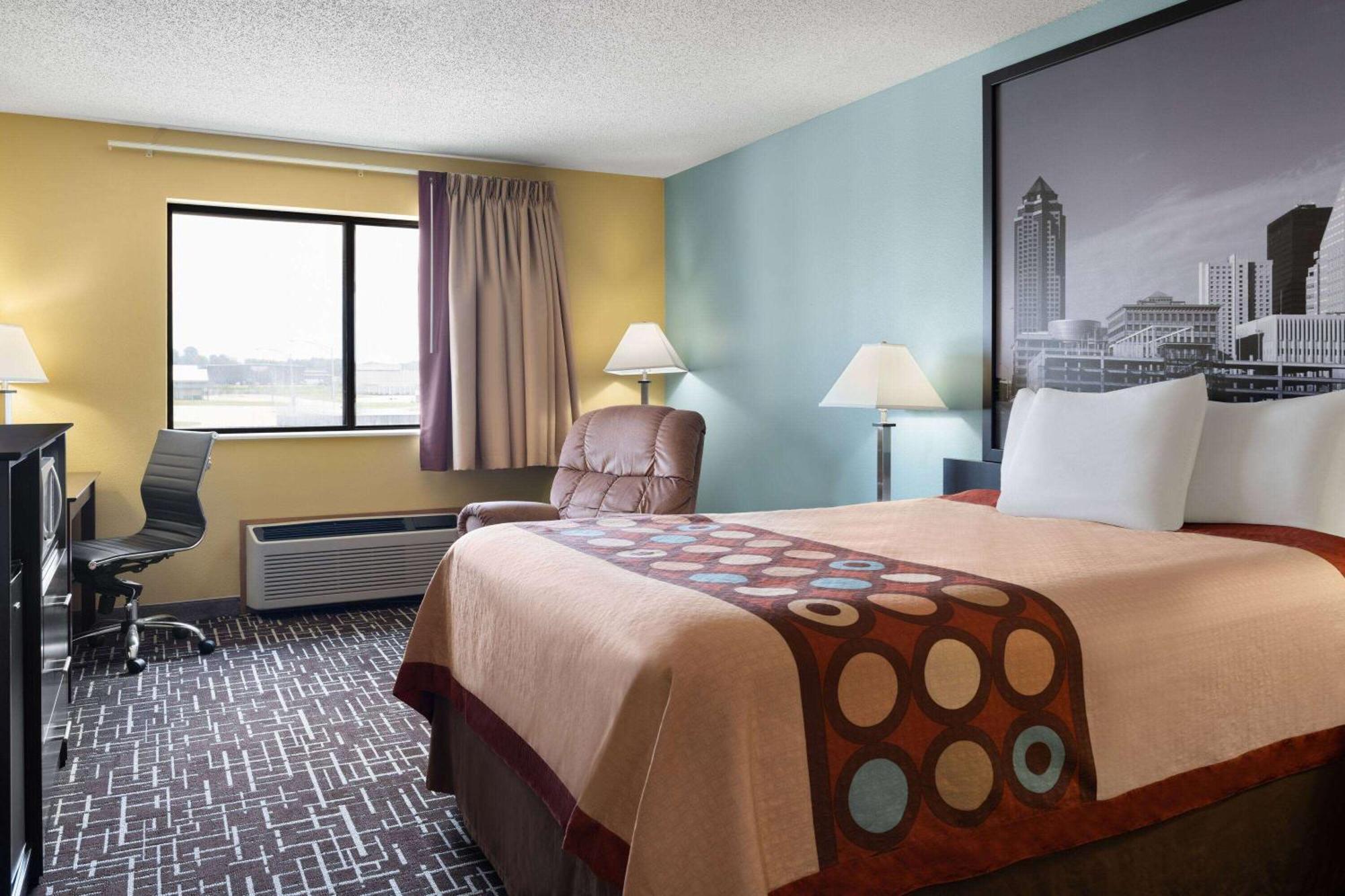 Super 8 By Wyndham Dyersville Exterior photo